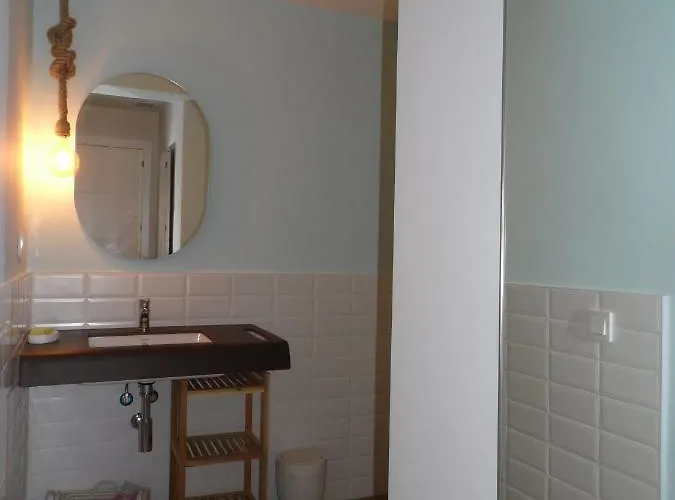 拉米公寓 公寓 *